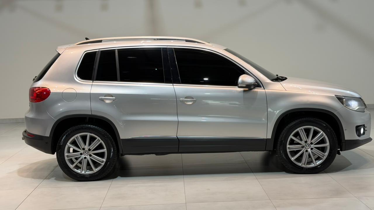 Volkswagen TIGUAN 2.0 TSI - 4