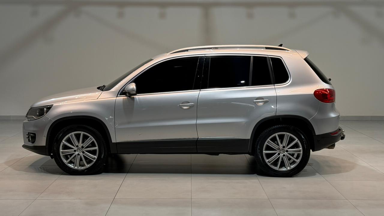 Volkswagen TIGUAN 2.0 TSI - 15