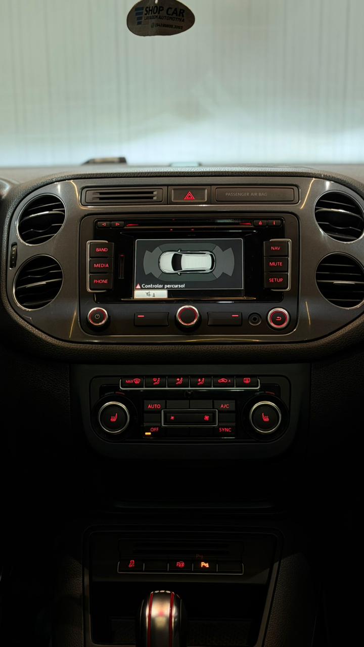 Volkswagen TIGUAN 2.0 TSI - 2